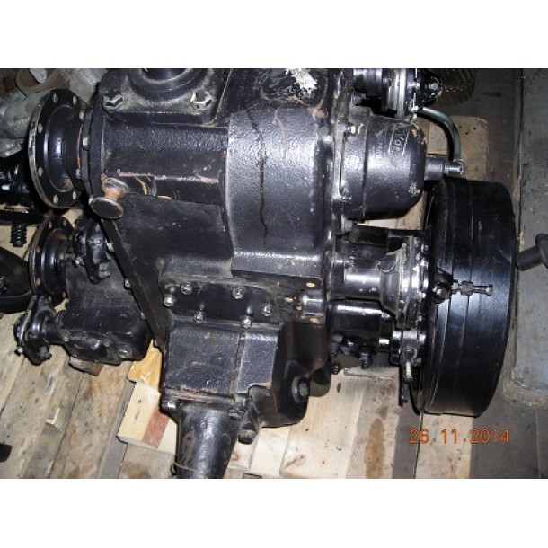 Коробка разд КРАЗ 6322-1800010 (с ручником)